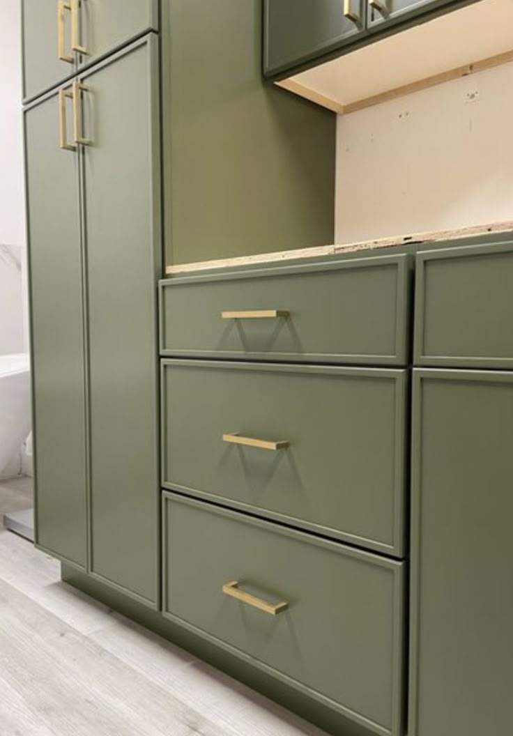 Inset Kitchen Cabinets